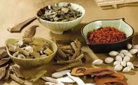 甘肅靖遠：規(guī)范生產(chǎn)做強中藥材產(chǎn)業(yè)