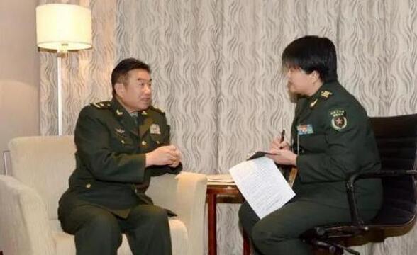 軍隊政協(xié)委員黃傳貴建議：創(chuàng)建一所國際中醫(yī)藥大學