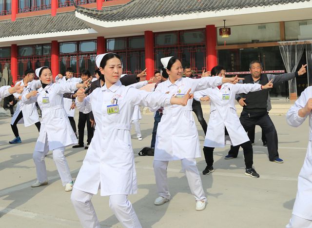 阜陽市中醫(yī)醫(yī)院不斷創(chuàng)新醫(yī)養(yǎng)結(jié)合教學(xué)模式，受到患者一致好評